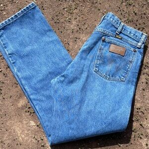 Vintage 80’s Cowboy Cut Wrangler Jeans!
